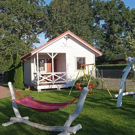 Charmantes Holzhaus Mit Grill Und Terrasse Nyaraló *